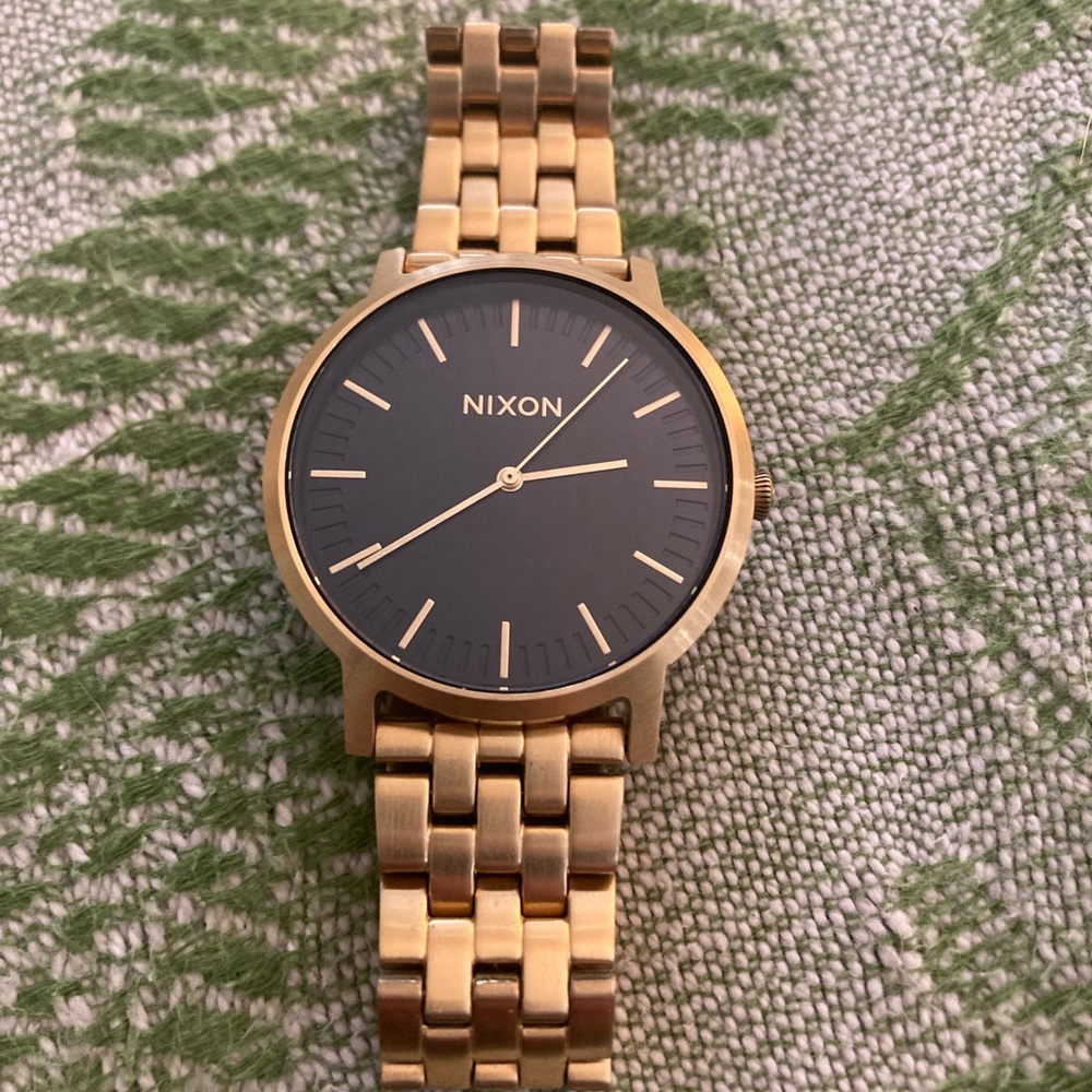 Nixon “the porter” watch